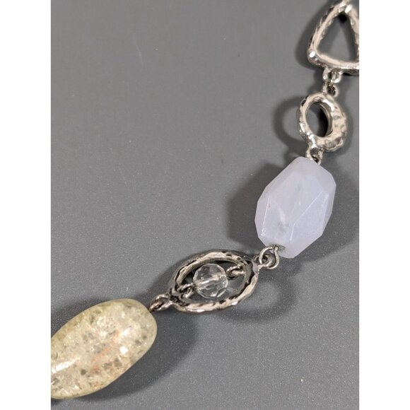 Lia Sophia Green Glass Hammered Silver Tone Triangle Cord Necklace 21 in - Picture 3 of 9